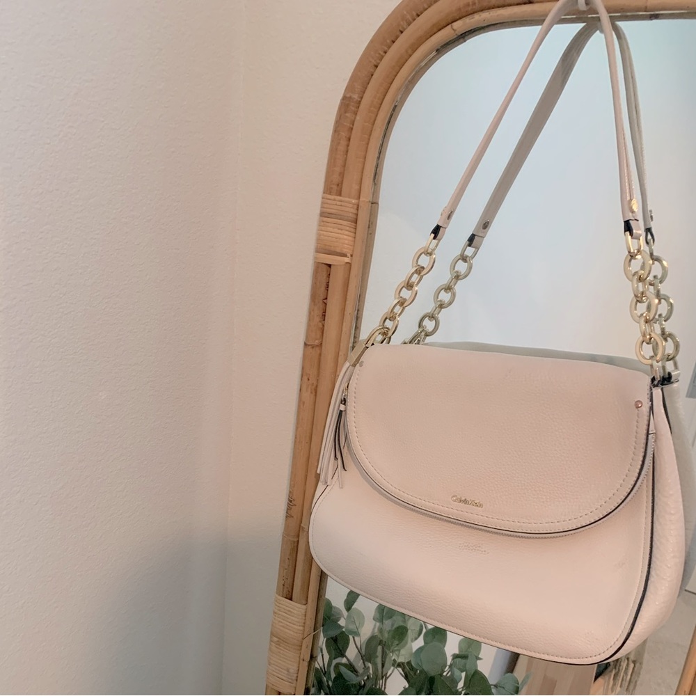 Calvin Klein Shoulder Bag